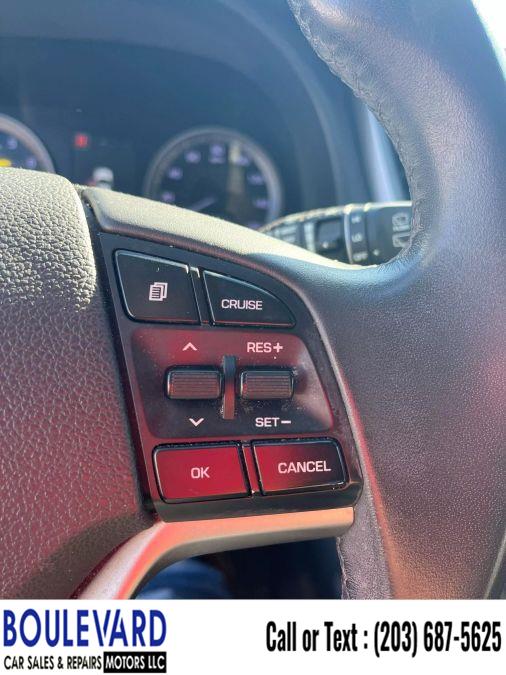 2017 Hyundai Tucson Limited Sport Utility 4D photo