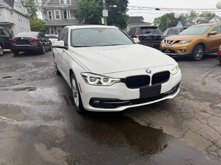 2018 BMW 3-Series 330i xDrive Sedan photo