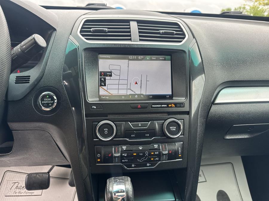 2016 Ford Explorer XLT photo