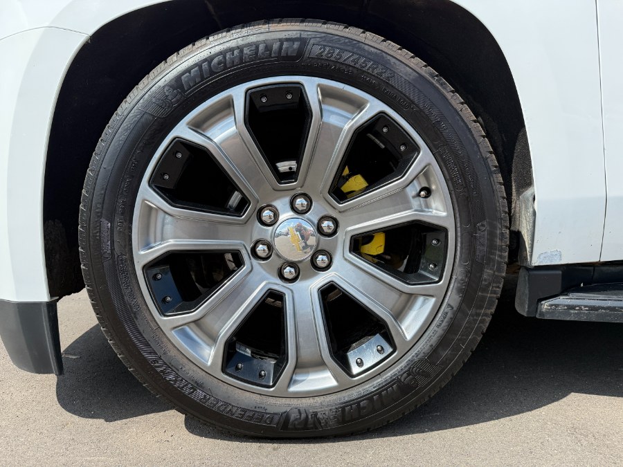 2015 GMC Yukon SLE photo