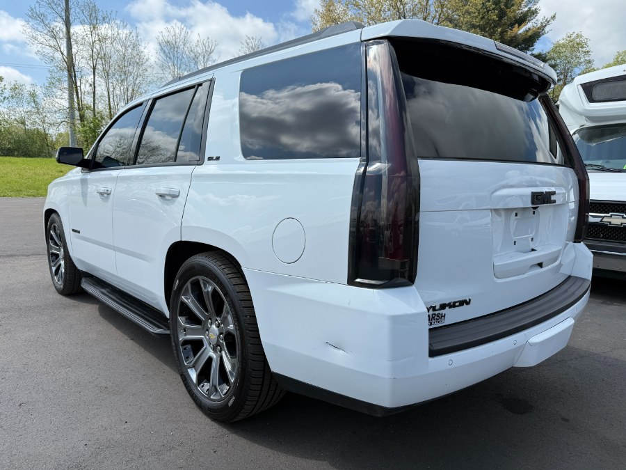 2015 GMC Yukon SLE photo