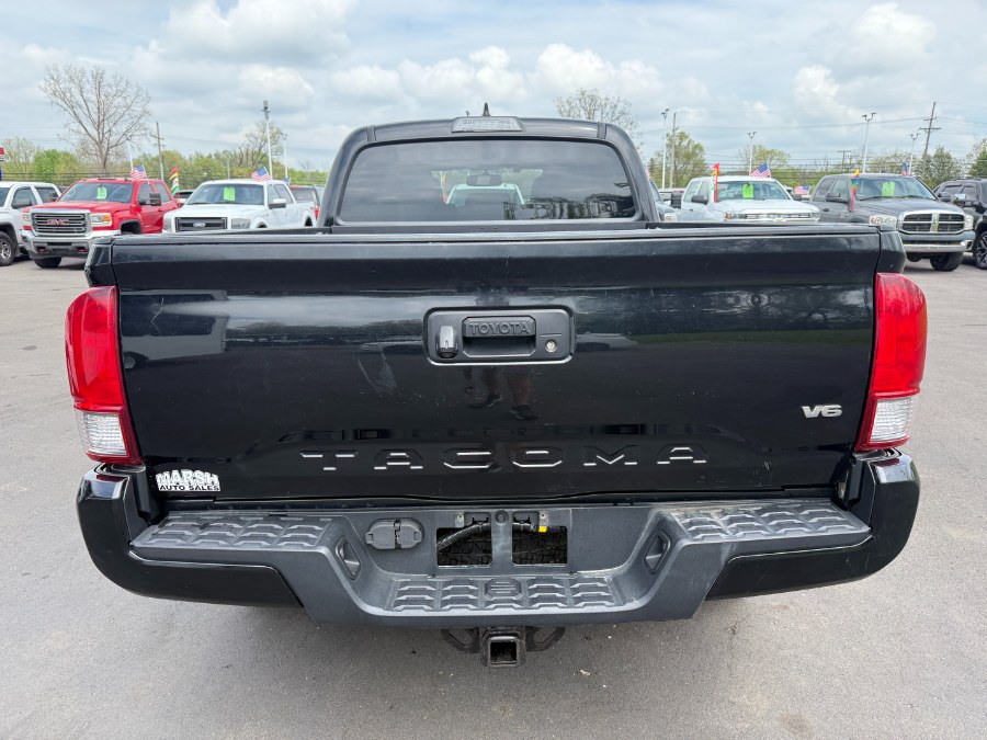 2017 Toyota Tacoma TRD Sport Double Cab 6'' Bed V photo