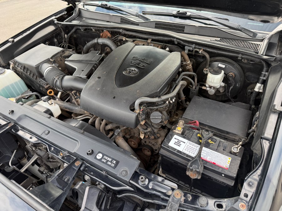 2017 Toyota Tacoma TRD Sport Double Cab 6'' Bed V photo