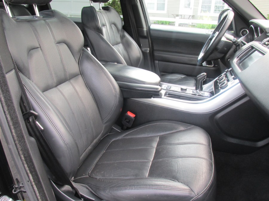 2016 Land Rover Range Rover Sport 4WD 4dr V6 HSE photo