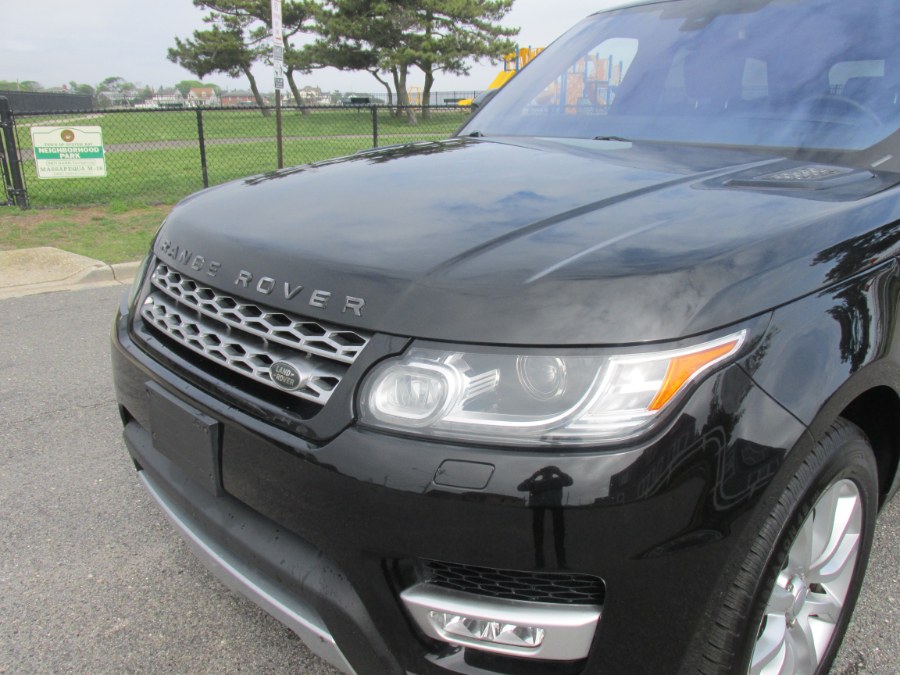 2016 Land Rover Range Rover Sport 4WD 4dr V6 HSE photo