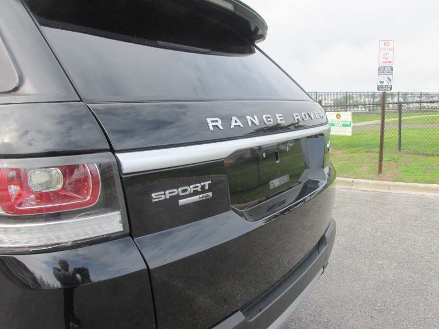 2016 Land Rover Range Rover Sport 4WD 4dr V6 HSE photo