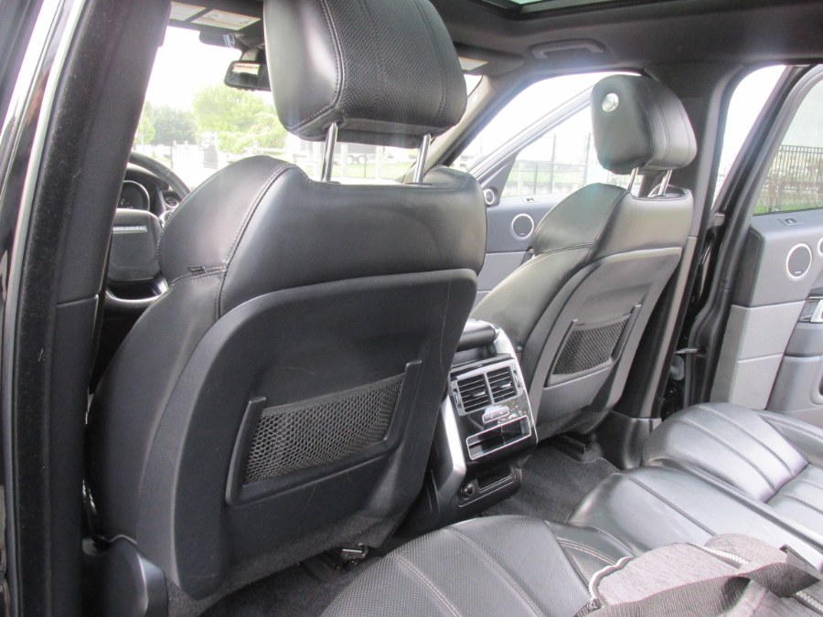 2016 Land Rover Range Rover Sport 4WD 4dr V6 HSE photo