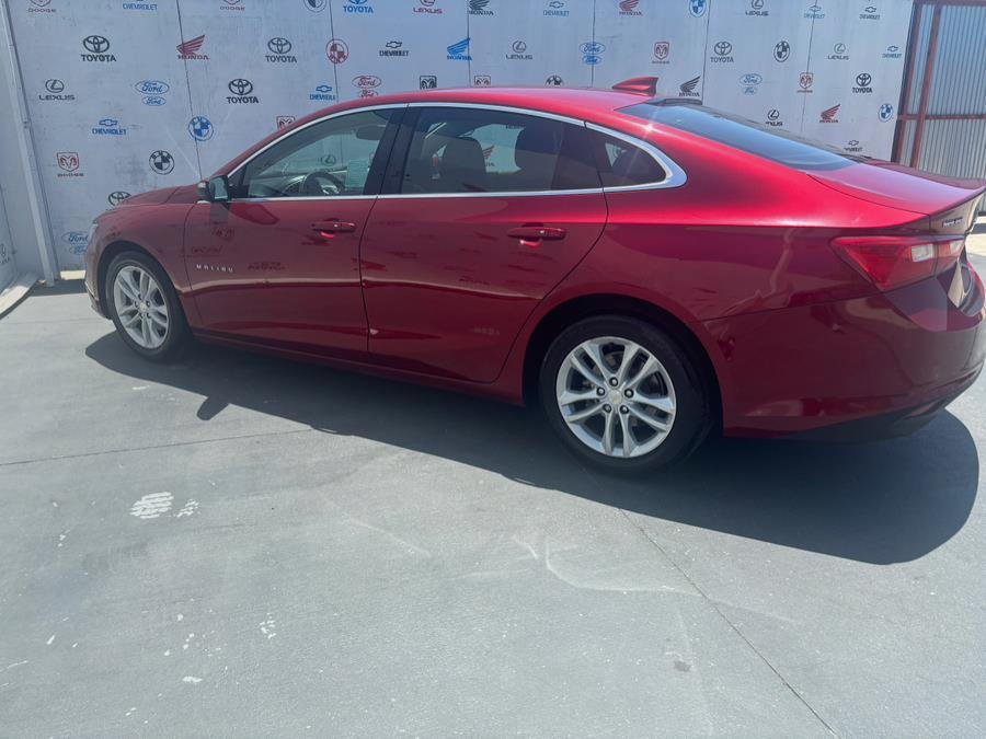 2018 Chevrolet Malibu 4dr Sdn LT w/1LT photo