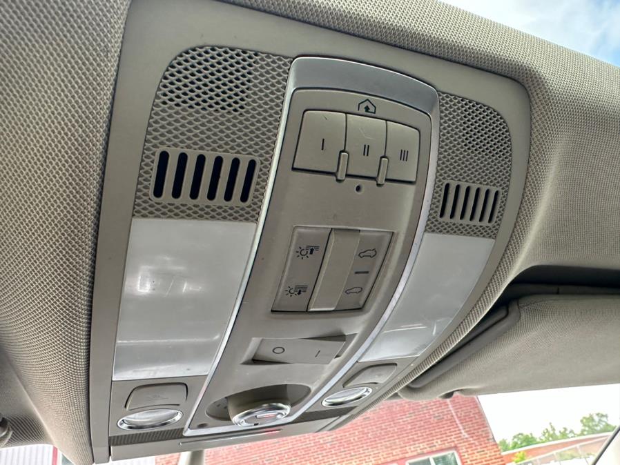 2012 Audi Q7 3.0T quattro Premium Plus photo