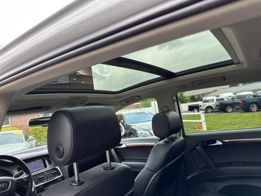 2012 Audi Q7 3.0T quattro Premium Plus photo