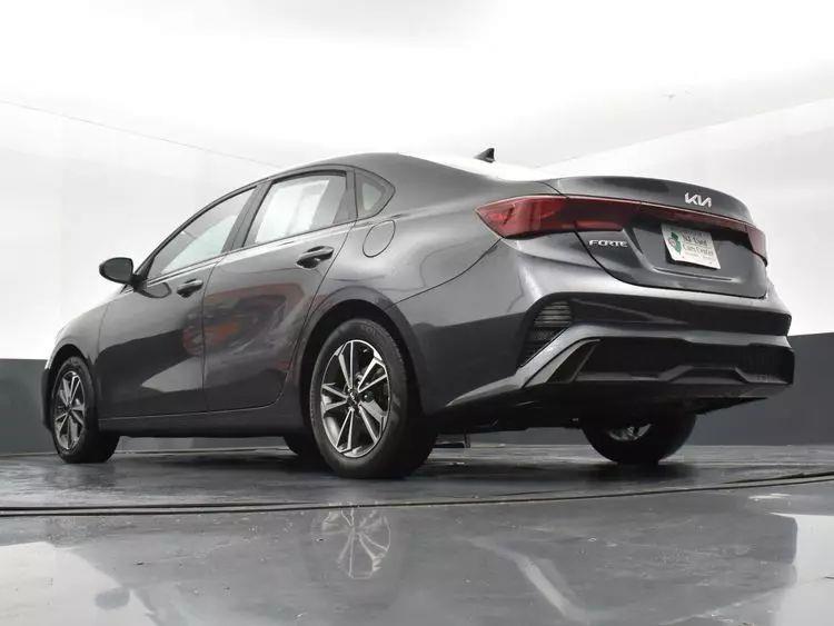 2023 Kia Forte LXS Sedan 4D photo