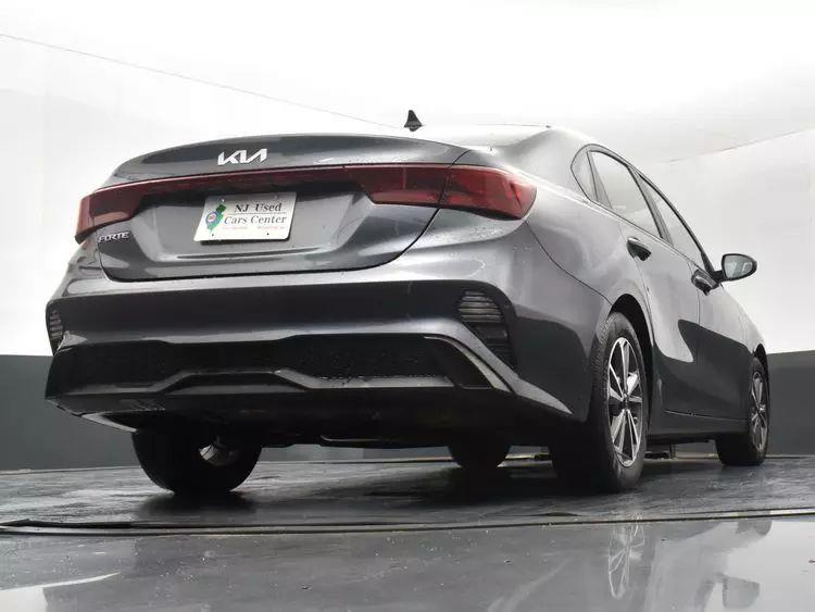 2023 Kia Forte LXS Sedan 4D photo