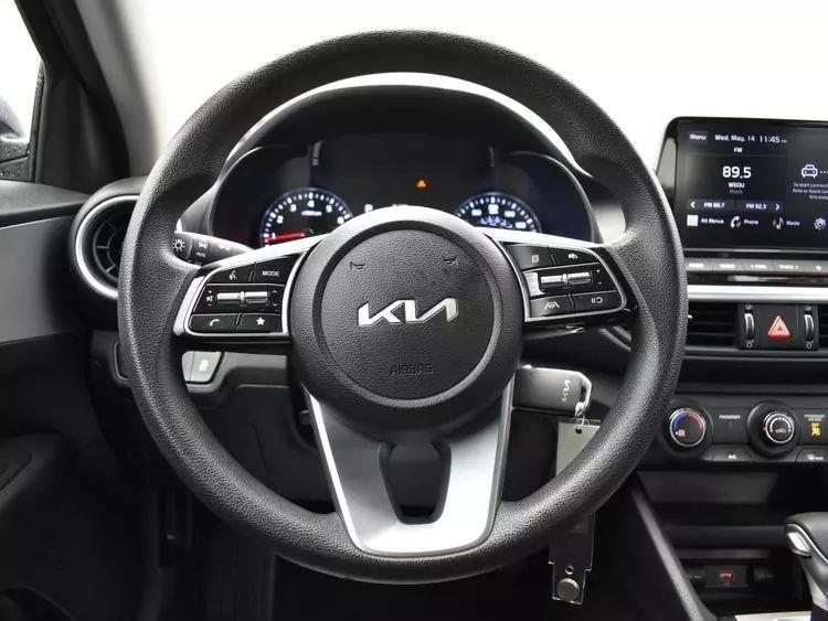 2023 Kia Forte LXS Sedan 4D photo