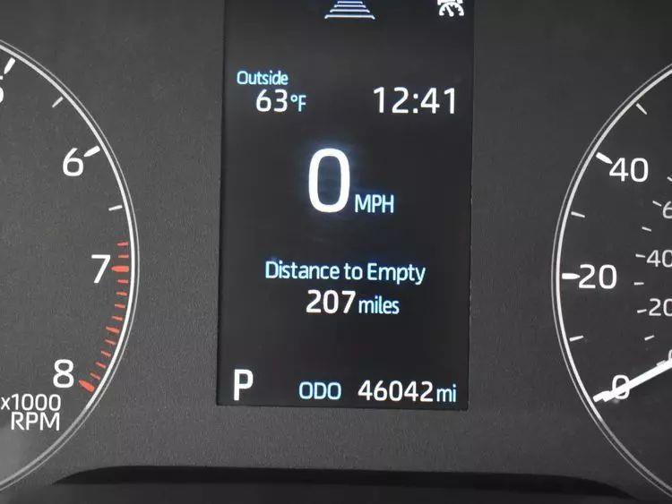 2023 Toyota Corolla LE Sedan 4D photo