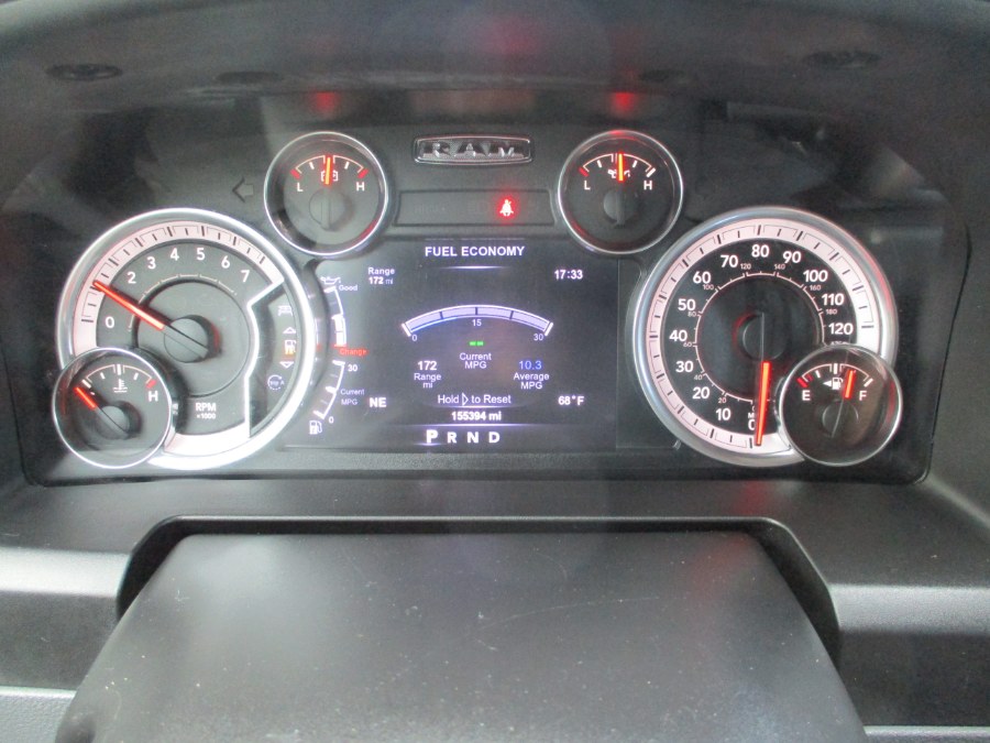 2017 RAM 1500 Big Horn 4x4 Crew Cab 5''7