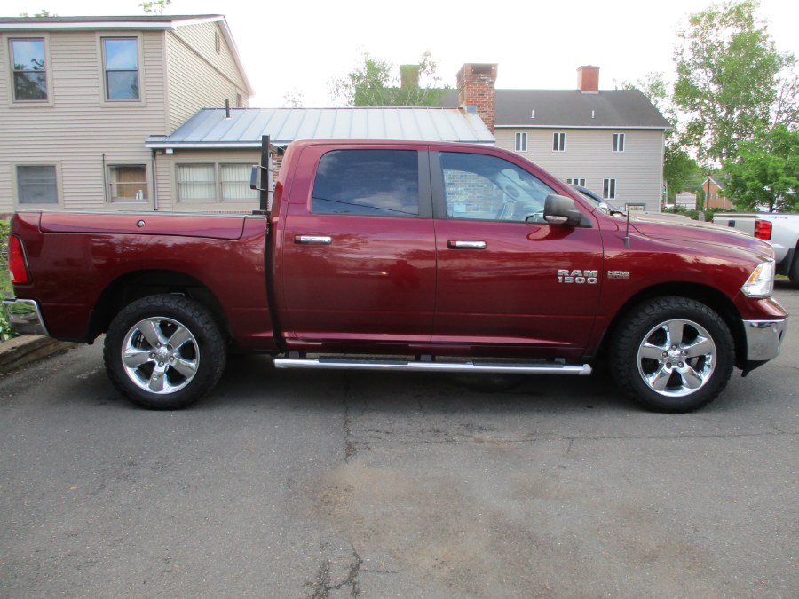 2017 RAM 1500 Big Horn 4x4 Crew Cab 5''7