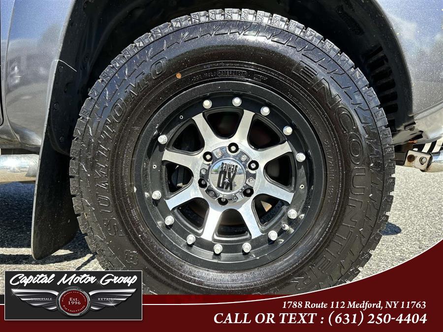 2014 Toyota Tacoma V6 photo