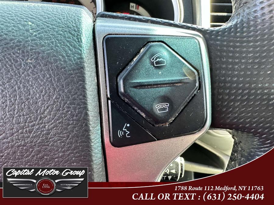 2014 Toyota Tacoma V6 photo