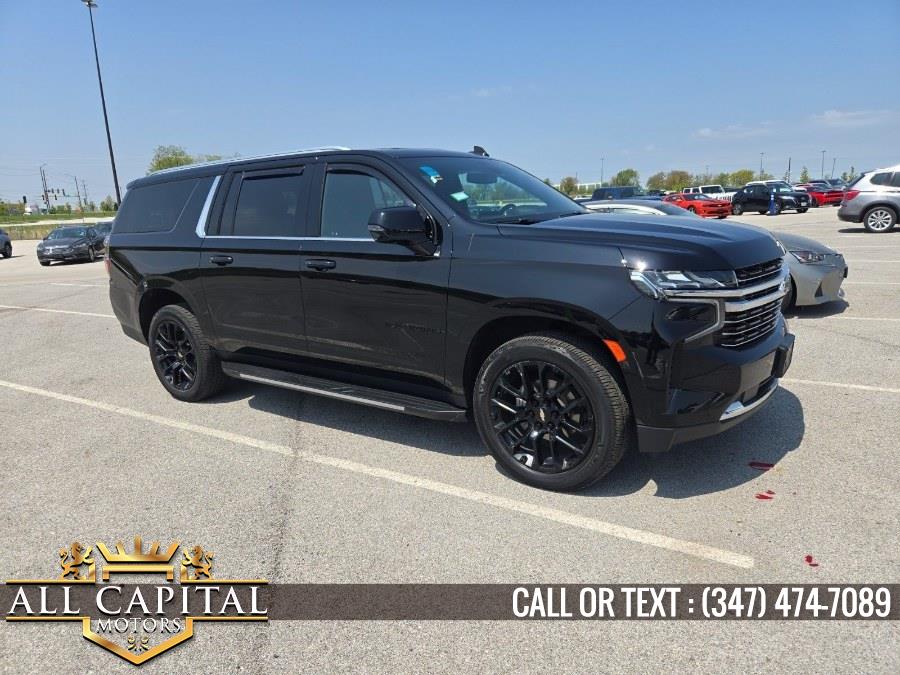 2022 Chevrolet Suburban 4WD 4dr LT photo