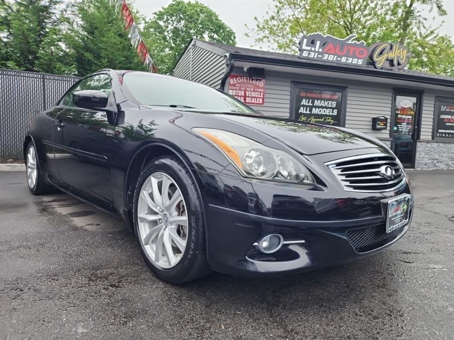 2011 Infiniti Legend photo