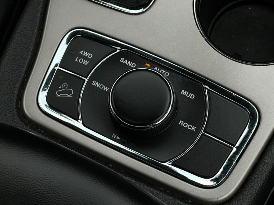 2019 Jeep Grand Cherokee Limited 4x4 photo