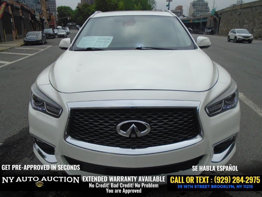 2019 Infiniti QX60 2019.5 LUXE AWD photo
