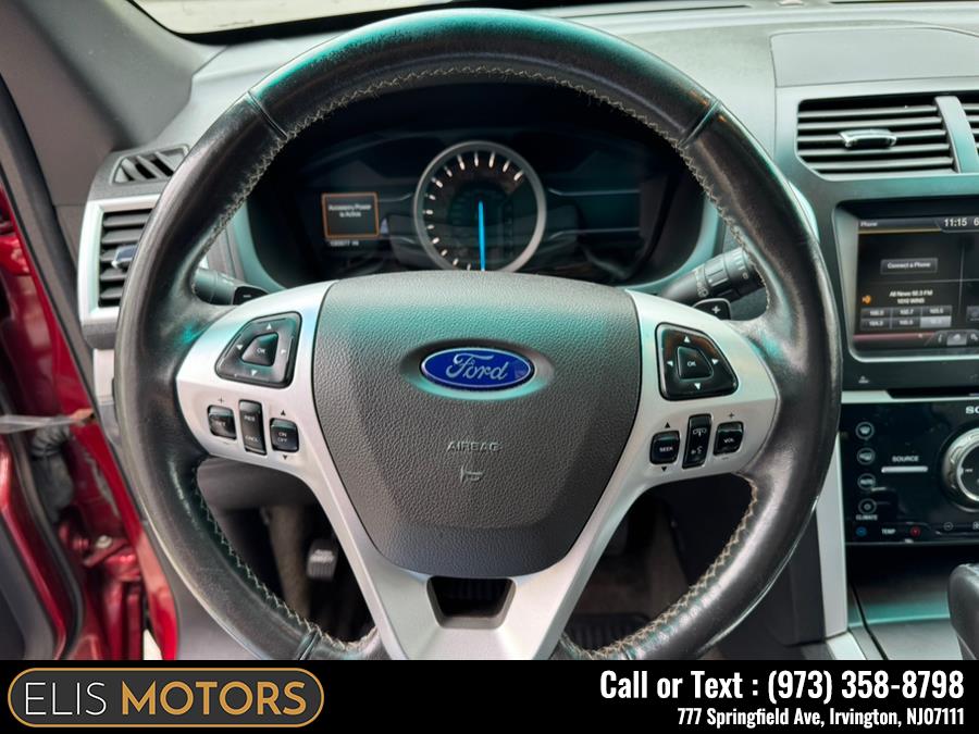 2015 Ford Explorer Sport photo