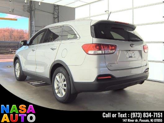 2017 Kia Sorento LX AWD photo