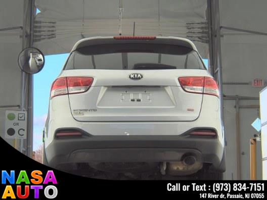 2017 Kia Sorento LX AWD photo