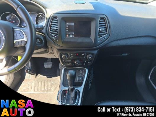 2017 Jeep Compass Latitude 4x4 photo