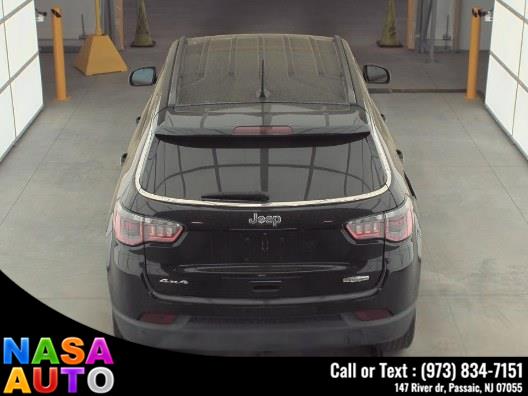 2017 Jeep Compass Latitude 4x4 photo