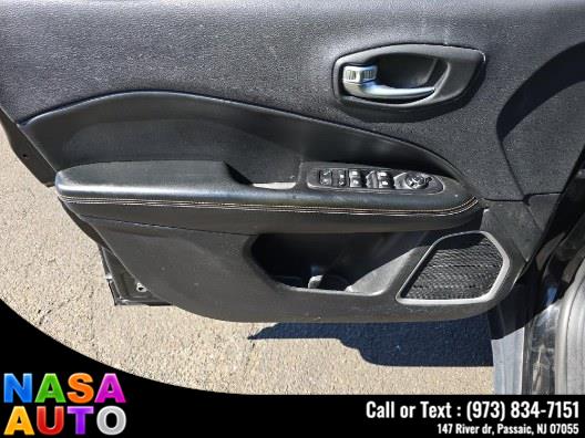 2017 Jeep Compass Latitude 4x4 photo