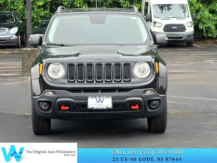 2017 Jeep Renegade Trailhawk 4x4 photo
