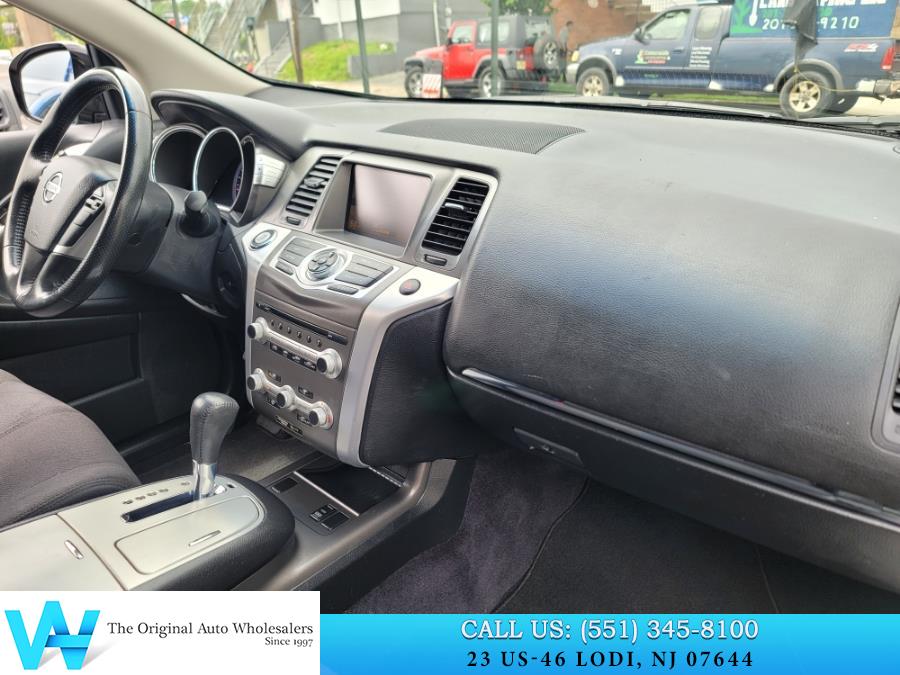 2012 Nissan Murano LE photo