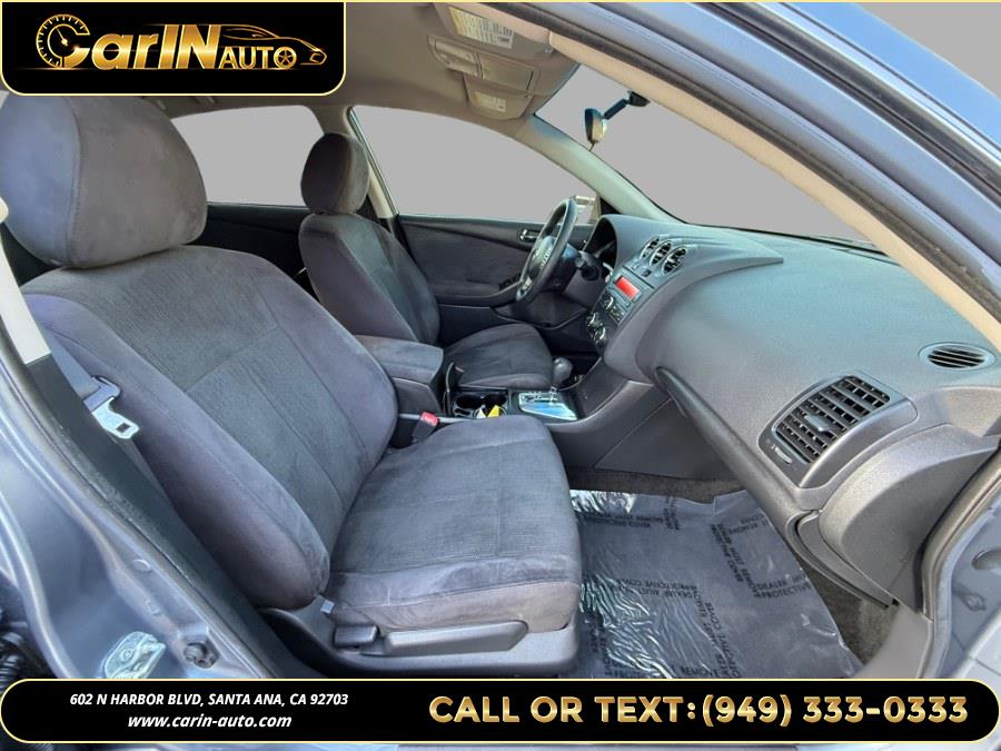 2011 Nissan Altima 2.5 photo