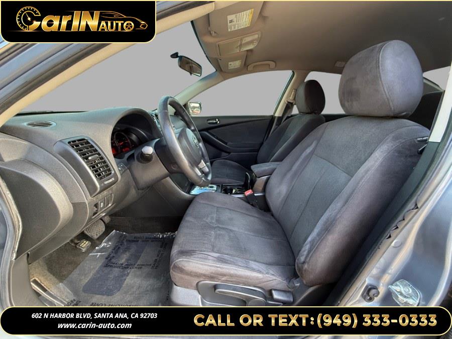2011 Nissan Altima 2.5 photo