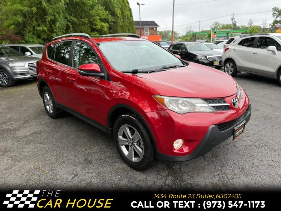 2015 Toyota RAV4 AWD 4dr XLE (Natl) photo