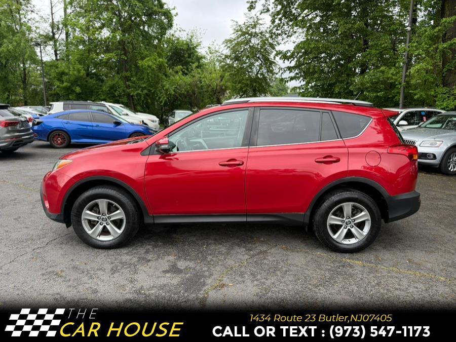 2015 Toyota RAV4 AWD 4dr XLE (Natl) photo