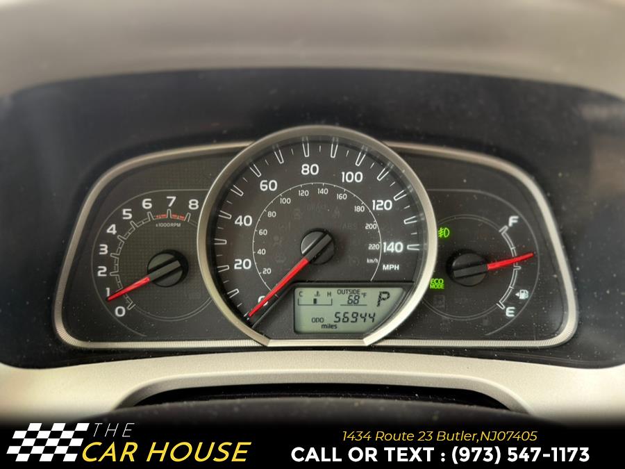 2015 Toyota RAV4 AWD 4dr XLE (Natl) photo