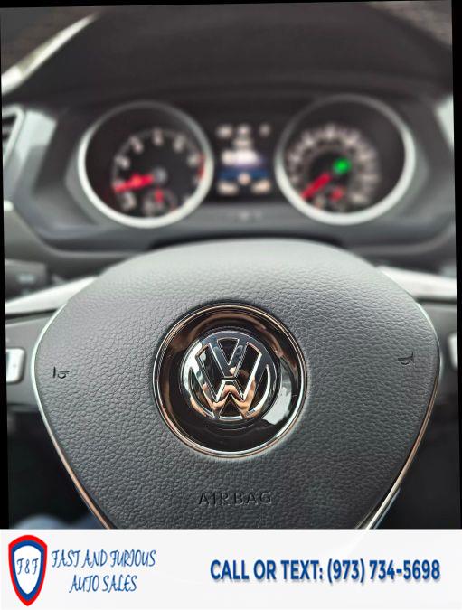 2021 Volkswagen Tiguan SE 4MOTION Sport Utility 4D photo