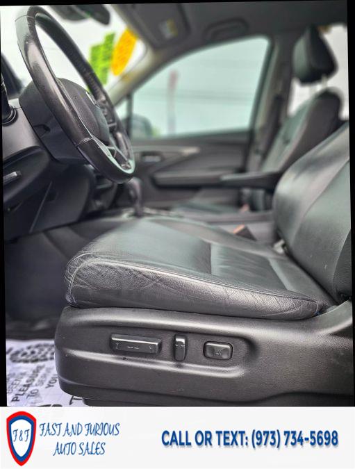 2020 Honda Pilot EX-L Sport Utility 4D photo