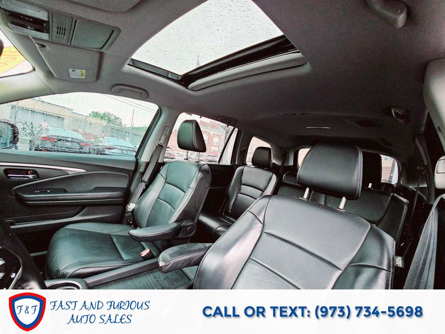 2020 Honda Pilot EX-L Sport Utility 4D photo