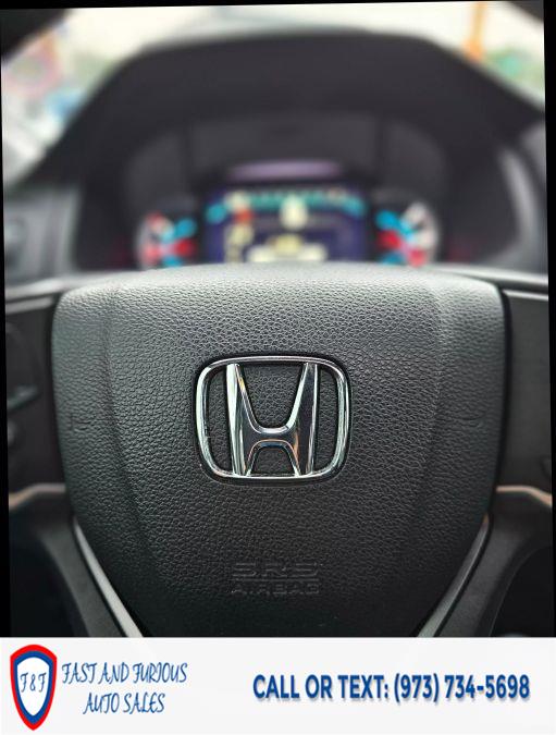 2020 Honda Pilot EX-L Sport Utility 4D photo