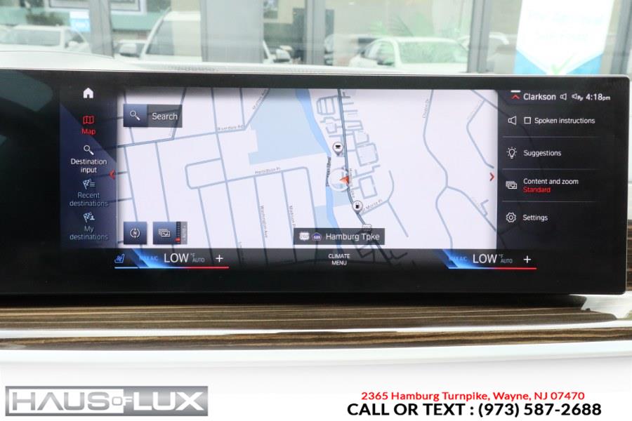 2023 BMW X7 xDrive40i Sports Activity Vehi photo