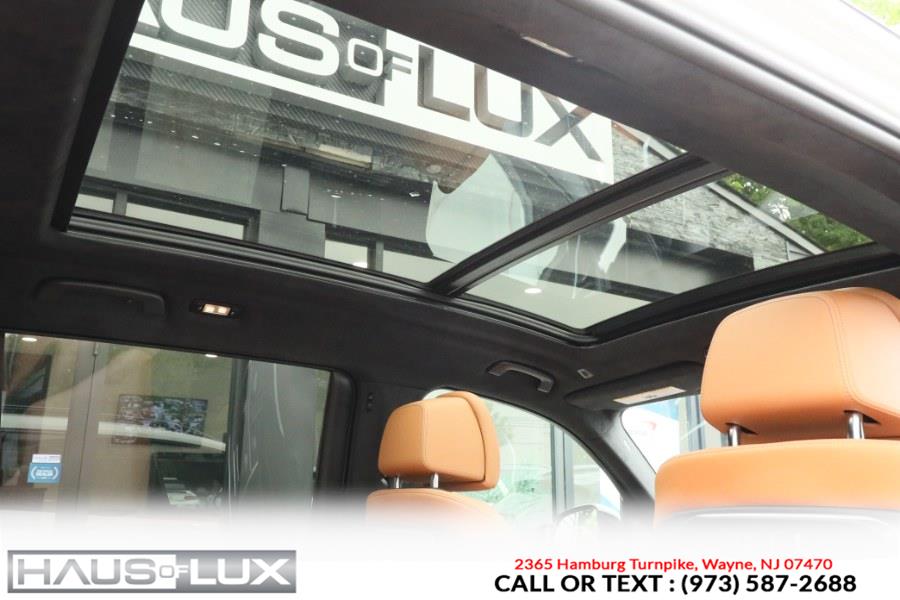 2023 BMW X7 xDrive40i Sports Activity Vehi photo