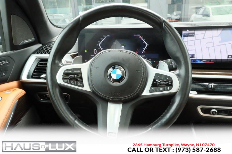2023 BMW X7 xDrive40i Sports Activity Vehi photo