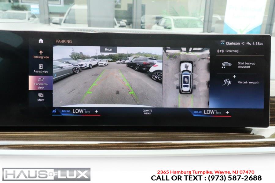 2023 BMW X7 xDrive40i Sports Activity Vehi photo