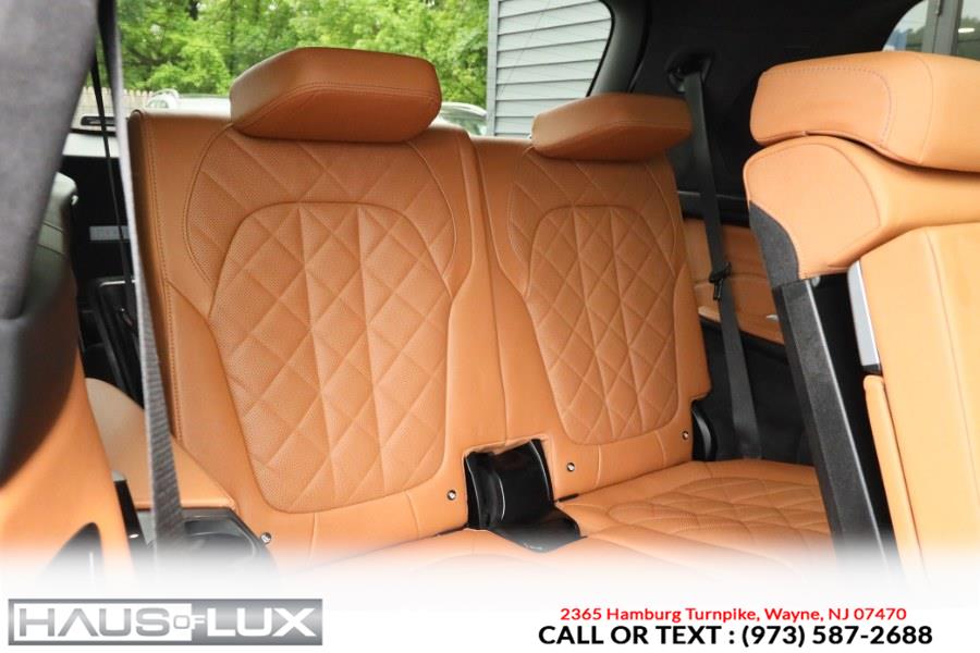 2023 BMW X7 xDrive40i Sports Activity Vehi photo