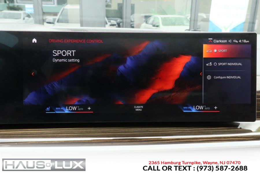 2023 BMW X7 xDrive40i Sports Activity Vehi photo