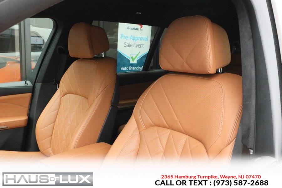 2023 BMW X7 xDrive40i Sports Activity Vehi photo